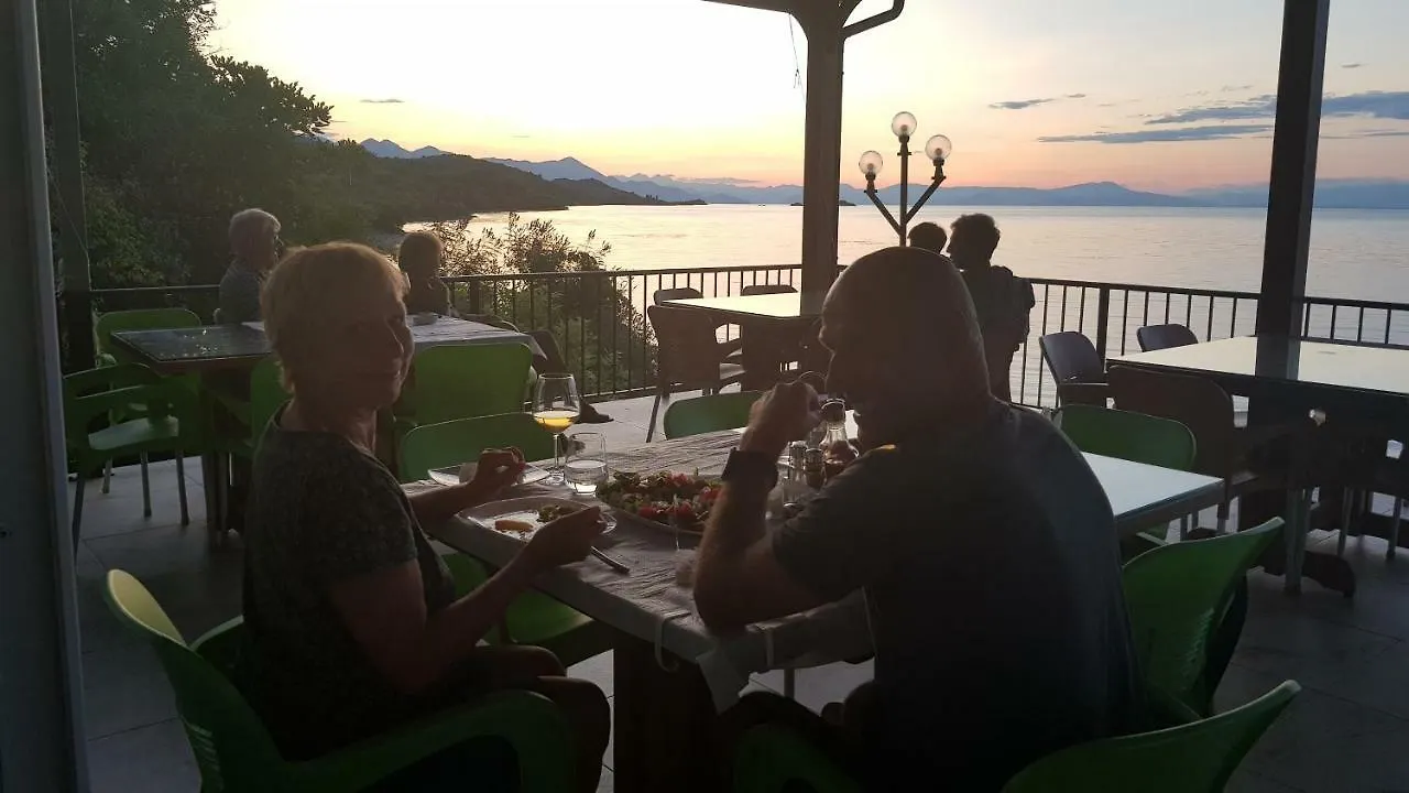 Guest house Rooms Bella Vista Balani Restaurant Shkoder